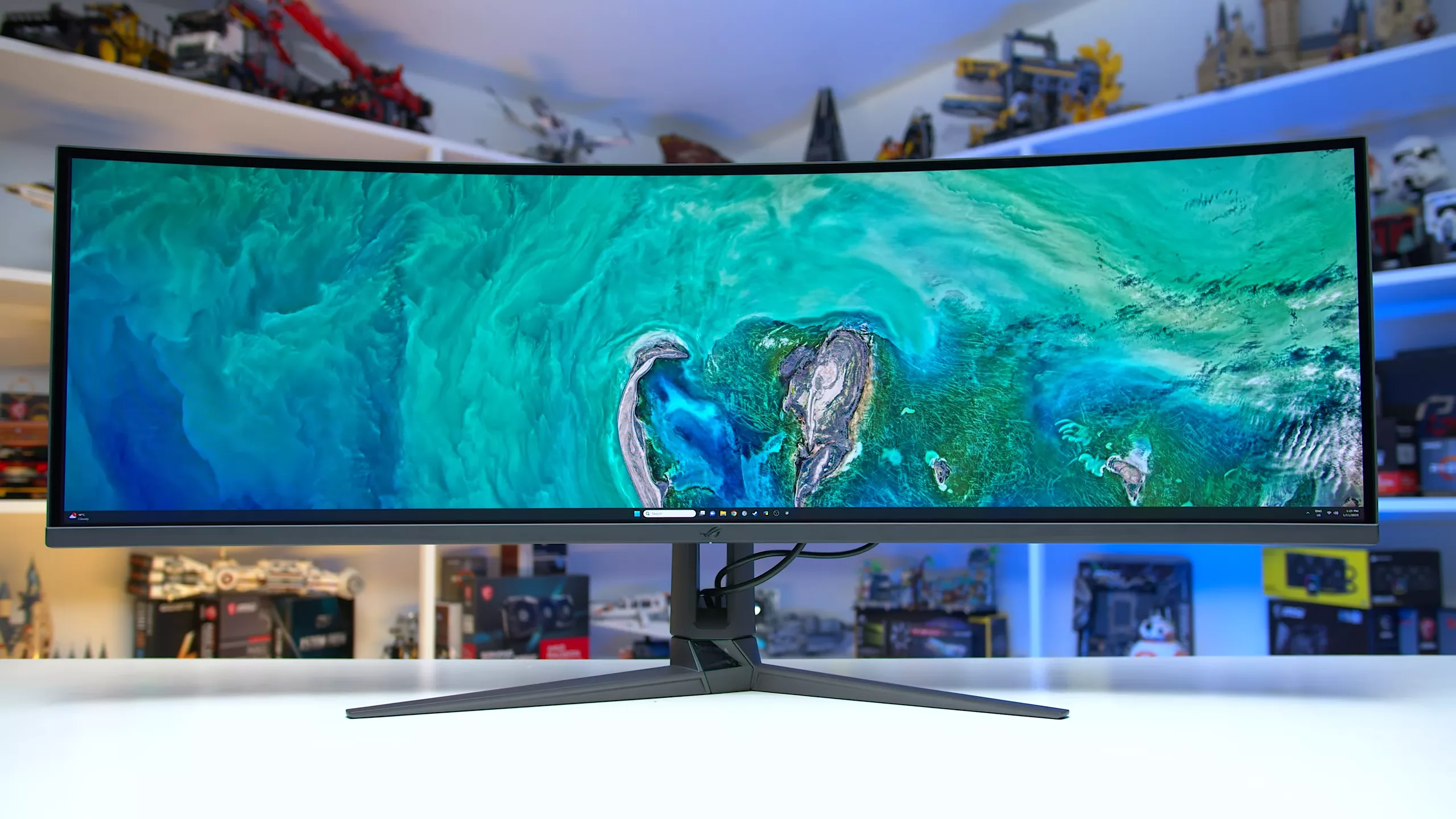 TCL is promising brighter, cheaper, and less power-hungry OLED monitors